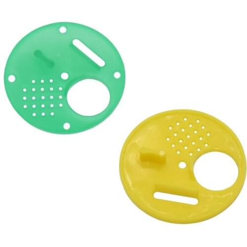 5 pcs Circular Bee Hive Ventilation Door diameter 68mm Thickness 0.4cm Beekeeper Beekeeping Tools ABS Beehive Door