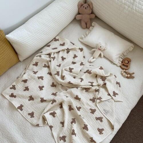 7684 Baby Muslin 2 Layers Swaddle Wrapped Blanket New Fashion Bear Print Spring Summer 2021 Baby Footmuff Baby Sleep Bag