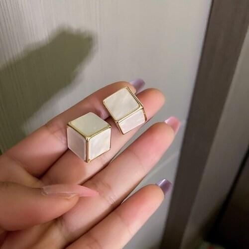 2021 New Geometric Broken Beige Cubic Square Stud Earrings For Woman Unusua Earrings For Korean Fashion Jewelry Party Girls