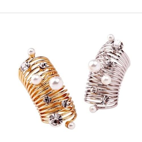 Nightclubs Personality ring coil spring with paragraph luxury imitated pearl Crystal ring female new fashion ring