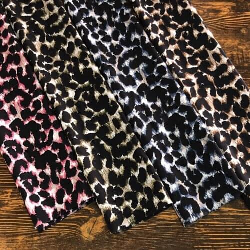 Early Spring Leopord Pattern Cloth New Printed Clothing Cloth Thin Soft Elasticity Crepe Tabby Chiffon Dress Fabric/1m