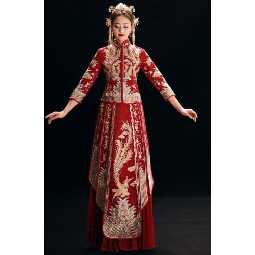 Floral Embroidery Bride Wedding Dress Exquisite Cheongsam Chinese Style Marriage Set Retro Tassel Bride Gift Toast Clothing