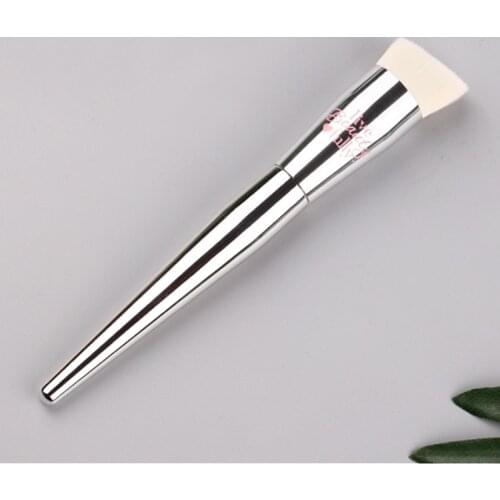 It Cosmetic Angled Flat Top Foundation Brush Silver Chromed Precision Cream Wet Foundation Makeup Brushes