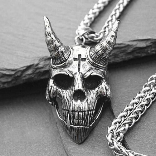 Retro Domineering Demon Satan Cross Skull Pendant Mens Necklace Personality Hipster Punk Sweater Chain Jewelry Accessories
