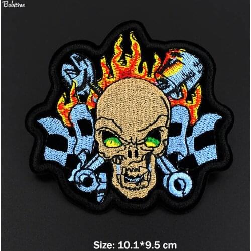 New Fashion design Punk Skull Cloth Patch Iron On Embroidered Badge Appliques for Jackets Jeans Backpack DIY Stickers