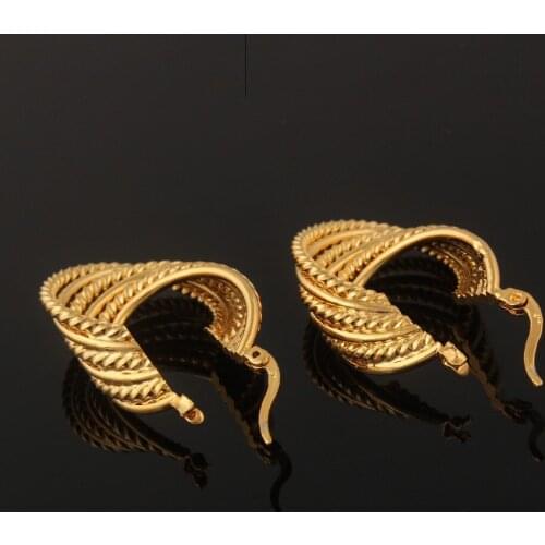 Fashion Jewelry Gold Earrings For Women Accessories Gold Color Chic pattern Hoop Earrings Vintage Item