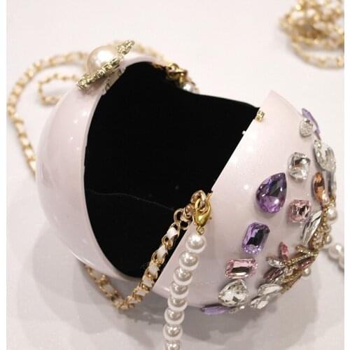 Women 2020 High Street New Ball Diamonds Pearls Handbag Chain Crystal Shoulder Bag Sweet Ladies Party Packing Crossbody Bags