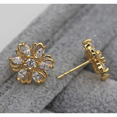 Luxury Stud Earrings for Women Gold Color Earring with Hollow Multilayer Flower Windwill Zircon Fashion Jewelry for Wedding Gift
