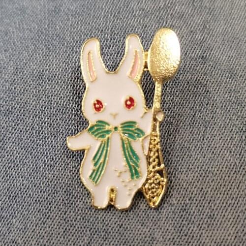 Lapel Pin Enamel Pin Cute Green Rabbit Brooches Bag Packback Clothes Animal Badge Jewelry Gift For Kids Friends