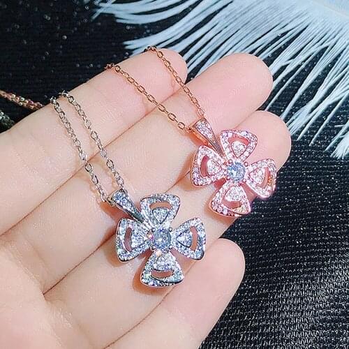 Fashion Brand Flower Crystal AAA Zircon Diamonds Gemstones Pendant Necklaces for Women White Rose Gold color Choker Jewelry Gift