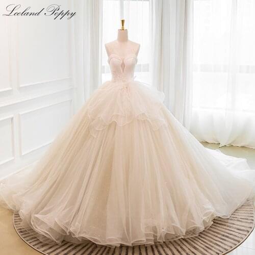 Lceland Poppy Womens Ball Gown Tulle Wedding Dresses Strapless Shiny Vestido de Novia Beaded Bridal Gowns with Chapel Train