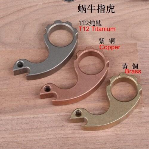 3 Colors Self-defense Glove Finger Buckle EDC Tools Tiger Fist Outdoor Camping Multi Tools Knuckles Pendant