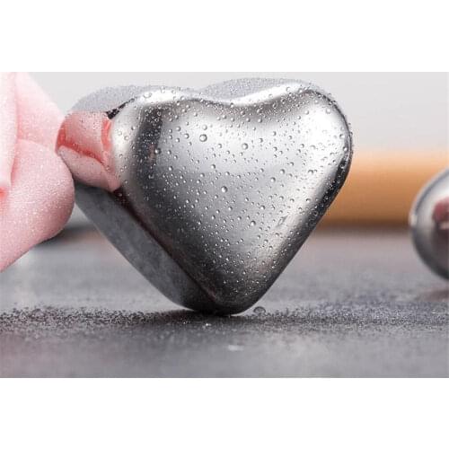 Heart shaped Stainless Steel Ice Cubes, Reusable Chilling Stones for Whiskey Wine, Keep Your Drink Cold Longer, SGS Test Pass
