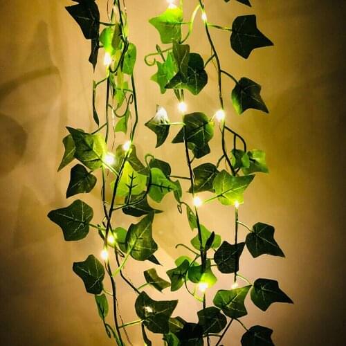LeeandHan Garlands