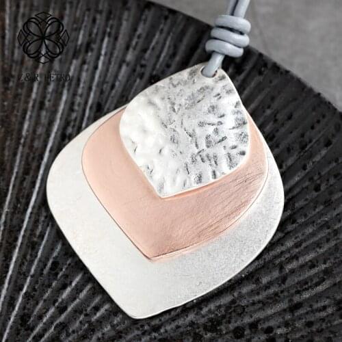 Jewelry Women Leather Long Necklaces & Pendants Alloy Leaf Pendants Adjustable Long Sweater Necklace Suspension Christmas Gift