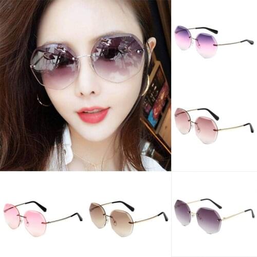 2021 New Sunglasses Womens Polygonal Crystal Sunglasses Trimming Round Face Thin Sunglasses Mens and Womens Universal Glasses