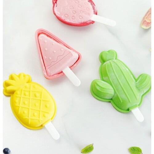 Strawberry Satermelon Popsicle Molds With Sticks Pineapple Drip-guards BPA-free Popsicle Molds Silicone Cartoon Ice Maker