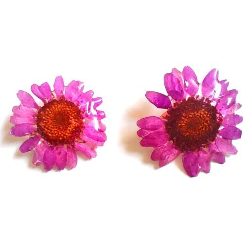 Renya Stud Earrings