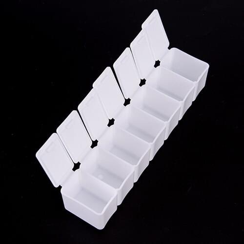 A Week Plastic Box English Tips To Export a Separate Lid to Carry Out Easy to Carry Kit A Case With a Chain 0f Seven Boxes