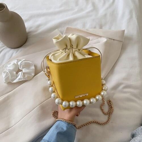 Luxury Small Pu Leather Crossbody Bags for Women 2020 Fashion Wild Pearls Chain Design Shoulder Bags Lady Trending Handbags