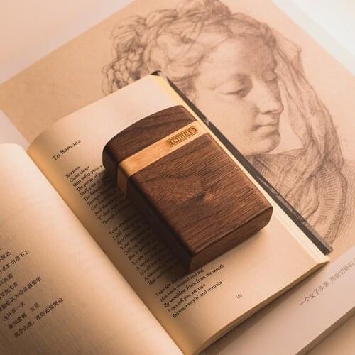 Vintage Handmade North American Black Walnut Cigarette Case Hard Maple Portable Smoking Men Gadget Father Gift