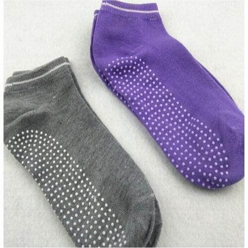 Women Yoga Socks Anti slip Silicone Gym Pilates Ballet Socks Fitness Sport Socks Cotton Breathable and sweaty antiskid Elasticit