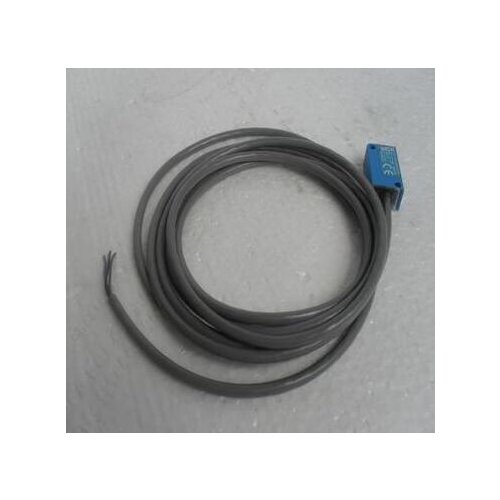 Free Shipping 2pcs/LOT Inductive proximity switch IQ10-03BNS-KW1