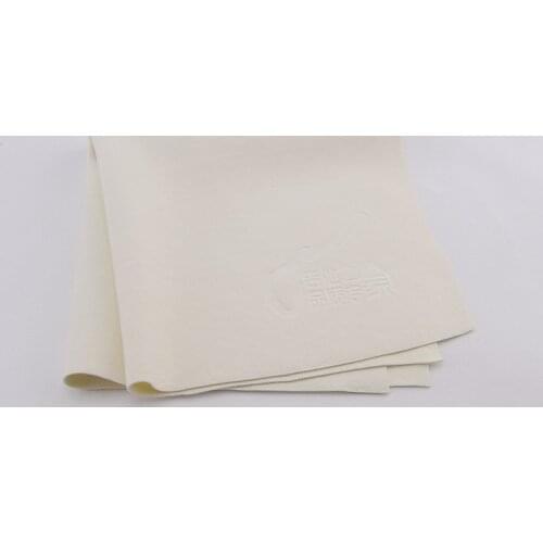 1 Peice Genuine Deerskin ( 30CM x 30CM ) For Cleaning Guitar Bass Piano Jewel And Other Valuables