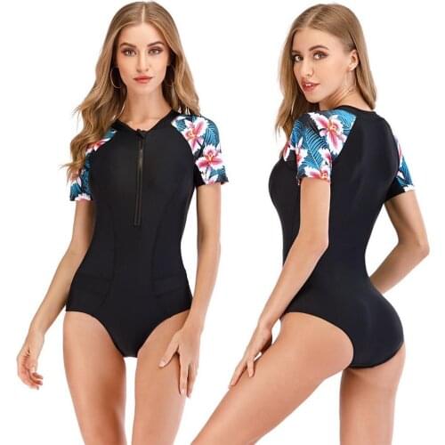 2020 New Rashguard Women Plus Size Short Sleeve Swimsuit One Pieces Swimwear Surfing Clothes Surfing Suit Rash Guard Women Swim