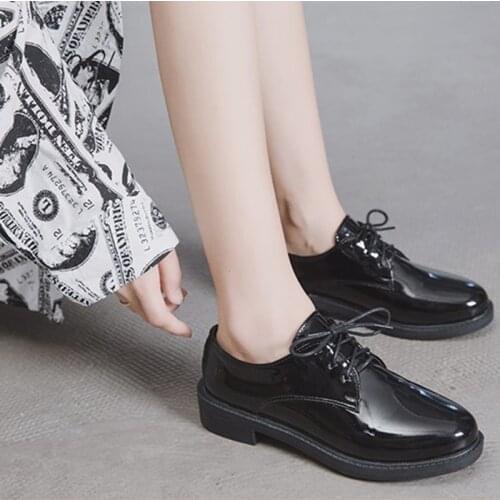 Professional Small Black Leather Shoes British Round Toe Women Shallow Mouth Flat-heel Lace-up Single Shoes Student Casual Shoes