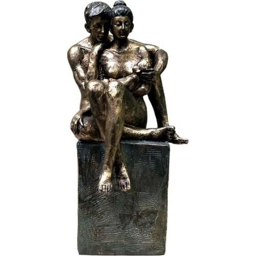 Reminiscent Family Statue Resin Body Art Sculpture Nude Character Baby Ornament Home Decor Wedding Anniversary Gift for Parents