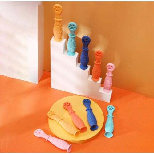 2Pcs Portable Feeding Spoon Newborn Infant Cats Paw Anti-slip Silicone Food Grade Baby Spoon for Kitchen Kids Tableware