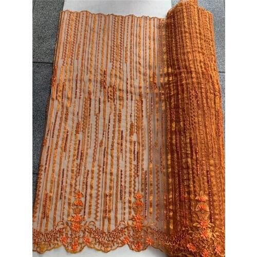 High quality 3D applique handmade beaded tulle lace embroidery, suitable for ladies' fashionable banquet dresses