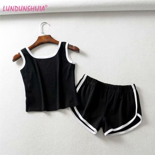 LUNDUNSHIJIA Set Female Vintage Sexy Black Contrast Color Camisole And Shorts 2019 New Summer Women Slim Two piece Sets