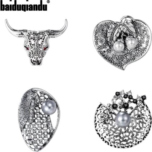Baiduqiandu Brand New Arrival Assorted Designs Bull Heart Leaf Brooch Pins Fashion Dress Clothes Accessories Jewelry