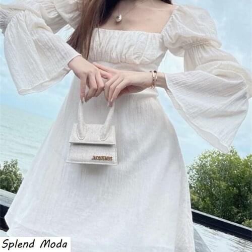 Splend Moda Vintage Square Collar Folds Dress 2021 Summer Sexy Hollow Back Elastic Flared Sleeve Mini Dresses Women Vestido