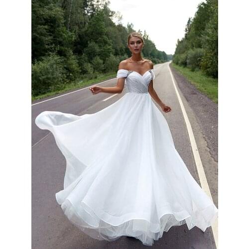 Organza Off The Shoulder Outdoor Wedding Dress Princess Beads Custom Made 2021Pleated Boho Beach Simple Photoshoot Bridal Gowns