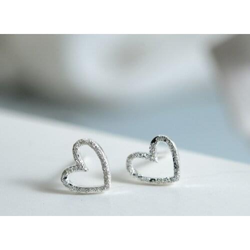 100% 925 sterling silver matte mini heart earrings for women earing, cute girl gifts love stud earrings female fine jewelry