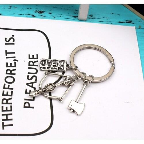 New Fashion Keychain The Walking Dead Pendants DIY Men Jewelry Car Key Chain Ring Holder Souvenir For Gift Bow And Ax
