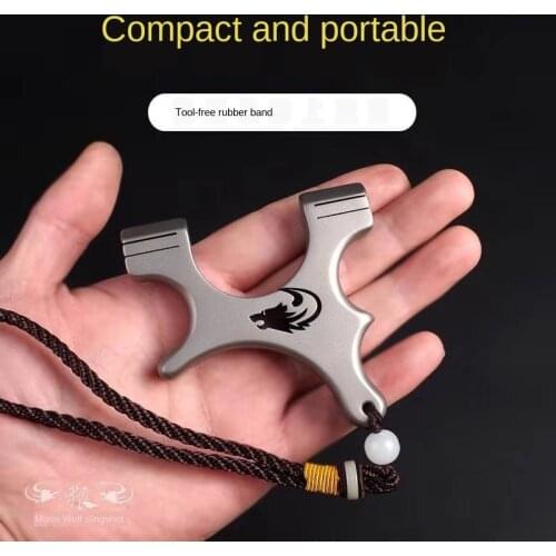 304 Stainless Steel Crooked Handle Slingshot Mini Portable Ultra-Stretch Card Clip Flat Leather Pocket Slingshot Bow and Arrow