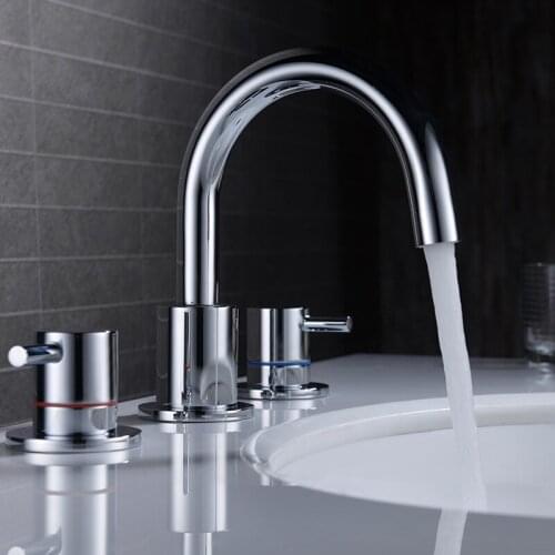 Luxury chrome brass bathroom sink faucet three holes two handles basin mixer faucet top quality cold hot bathroom faucet