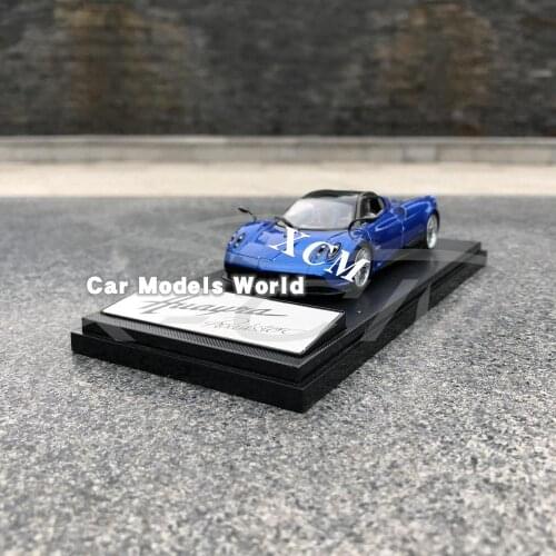 Diecast Car Model LCD Models Huayra Roadster 1:43 (Blue) + SMALL GIFT