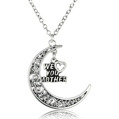 We Love Mom Heart Moon Pendant Necklace Mothers Day Women Jewelry Rotre Family Mother Charm Gifts Necklaces Souvenirs