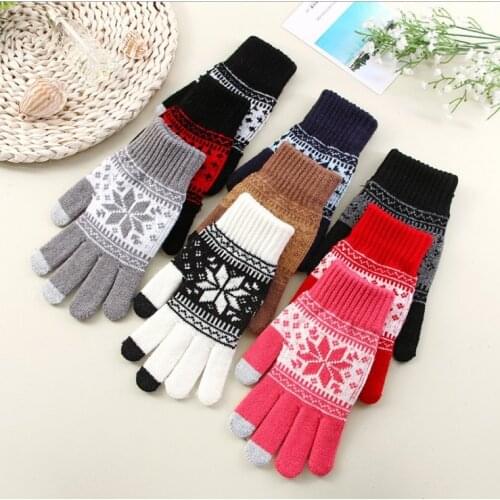 2018 Hot Newly Lovely Cute Warm Insulated Gloves Knit Winter Gloves Thermal Insulation Women Warm Solid Wrist Length Gloves