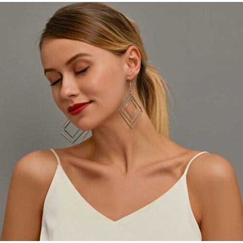 2020 Fashion Classic Exaggerated Irregular Dangle Earrings Simple Multilayer Design Circle Square Geometric Earrings