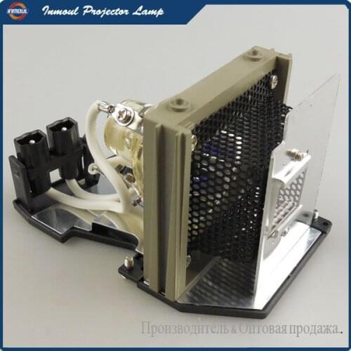 Replacement Compatible Projector Lamp TLPLW3A for TOSHIBA TDP-T90A / TDP-T90AU / TDP-T91A / TDP-T91AU / TDP-TW90U Projectors
