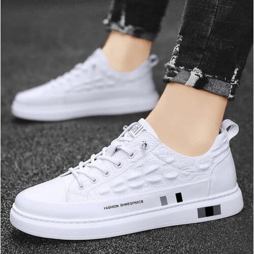 Hot Sale White Mens Sneakers 2021 Light Casual Shoes For Men Breathable Running Shoes Tenis Masculino Zapatos Hombre Basket