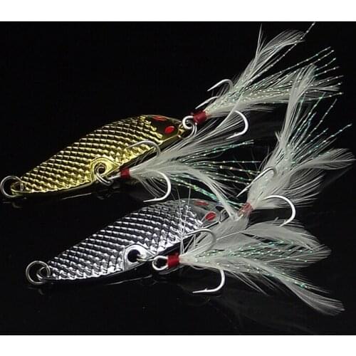 2Pcs/Lot High Quality Spinner Spoon Bait with Double Feather Treble Hooks 7g/10g/15g Metal Spoon Bait Bass Trout Killer