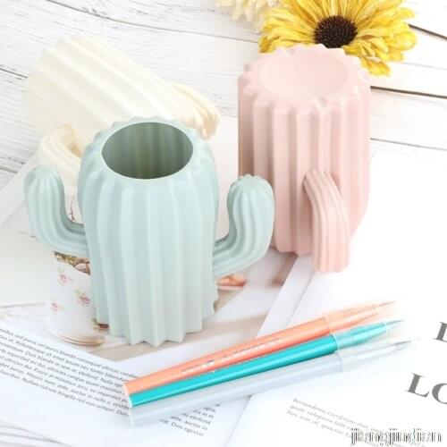 Plastic Vase Home Decoration European Anti-ceramic Cactus Wedding Decoration Unbreakable Creative Pen Holder Storage Box