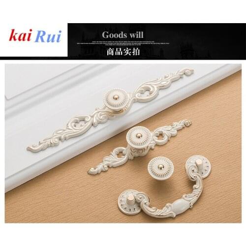 5 pcs White Ceramic Door Handles European Antique Furniture Handle Drawer Pulls Kitchen Cabinet Handles and Knobs